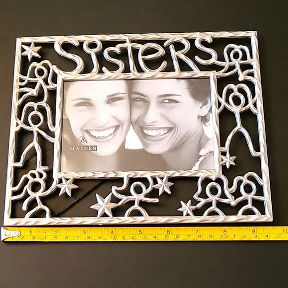 NEW Malden "Sisters" Brushed Silver-tone Photo Frame, Figures, 4" x 6" - Picture 4 of 8